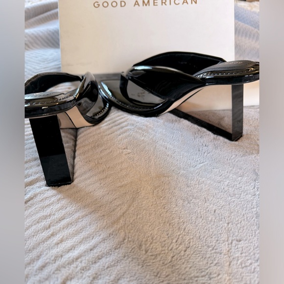 NEW Good American Heels - Picture 6 of 6